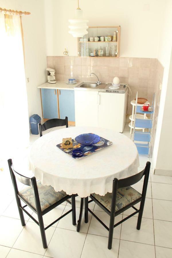 Tribunj Apartmani Экстерьер фото