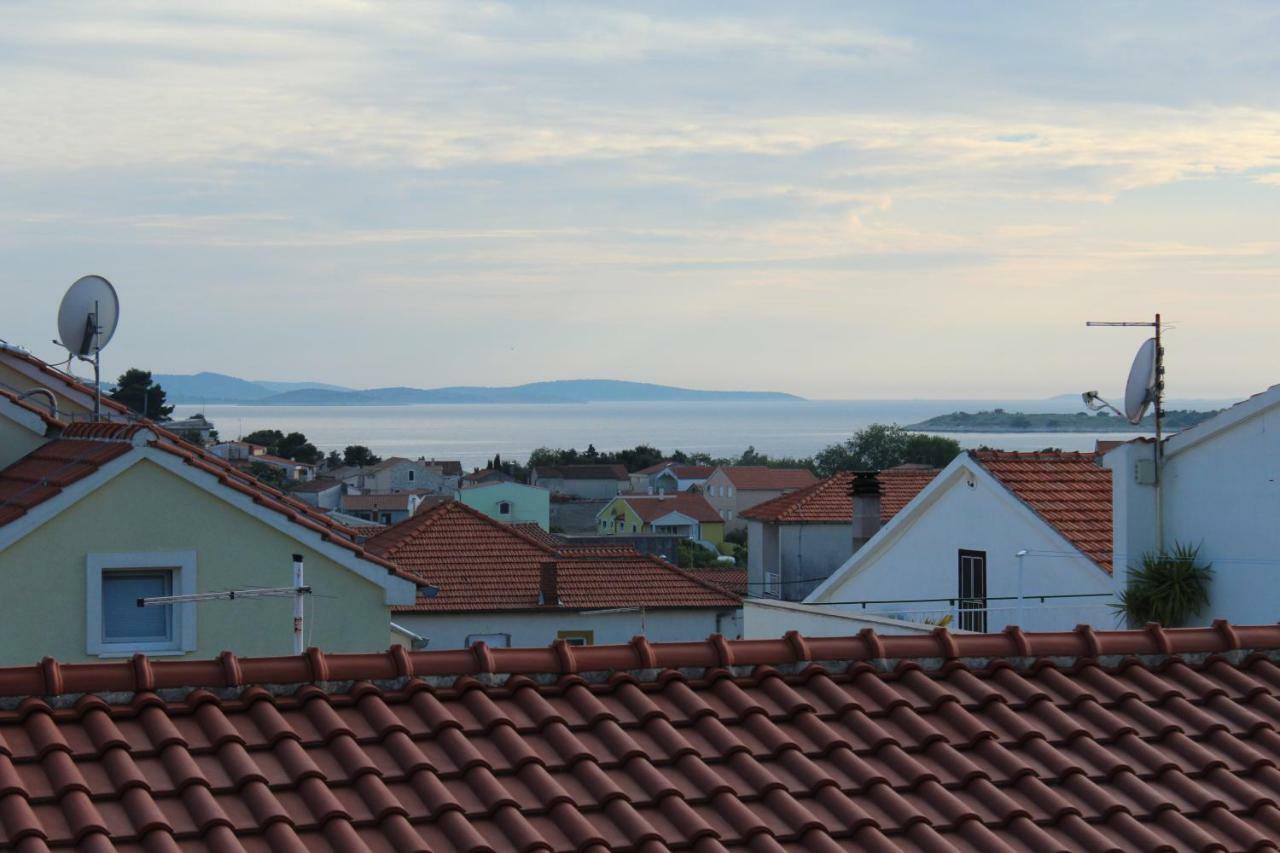 Tribunj Apartmani Экстерьер фото